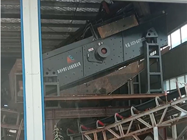 直擊湖北時產200噸裝修垃圾處理分揀現場